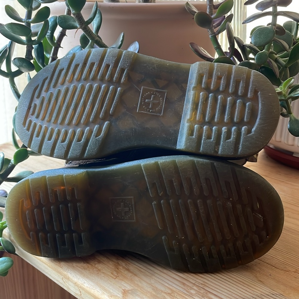 Dr. Martens crazy horse brown Leather Chelsea Boots with zippers - Picture 4 of 7